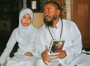 Ulfa (12yo) and Syeh Puji (43 yo)